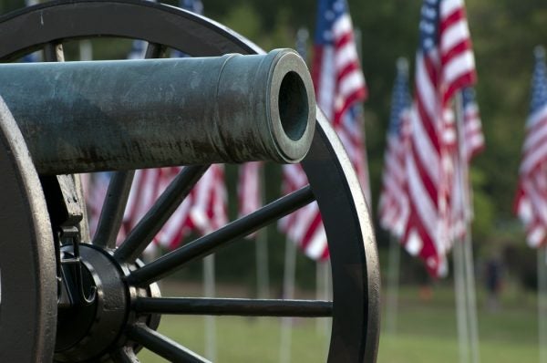 Civil War cannon