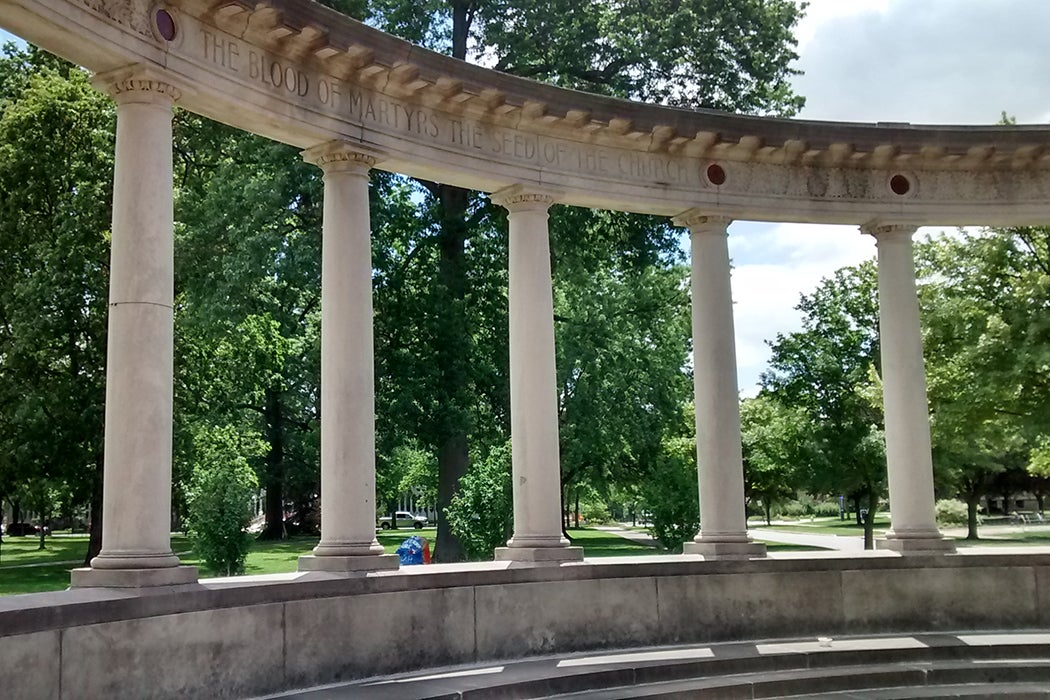 Oberlin College's Memorial Arch