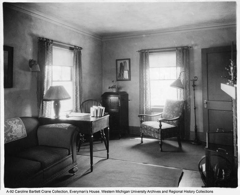 Living room, east end Everyman's House