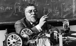 Read more about the article Video Interview: Norbert Wiener, inventor of Cybernetics