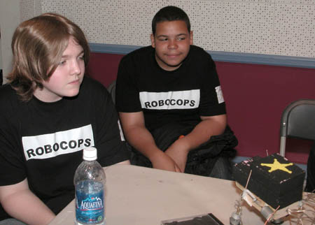 DSCN0217_orals_robo_cops